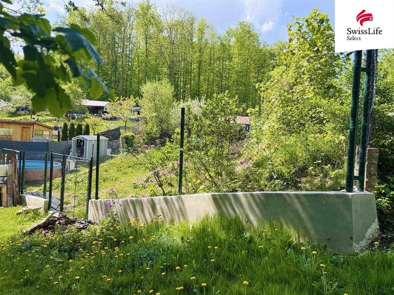 Prodej zahrady, Meziboří