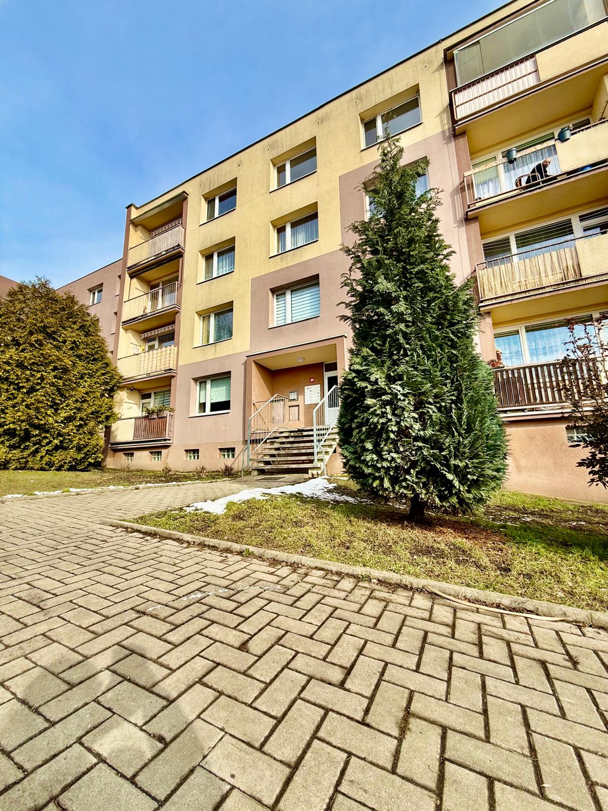 Prodej bytu 1+1 35 m2 Dolní, Krupka