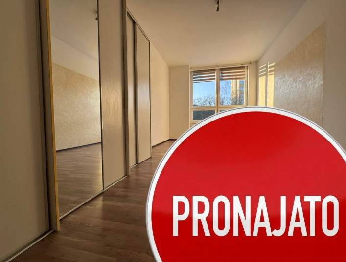 Pronájem bytu 1+kk 30 m2 nám. 8. května, Meziboří